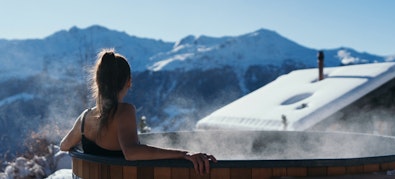 Therme trifft Skigebiet: Das ultimative Wellness- und Ski-Erlebnis